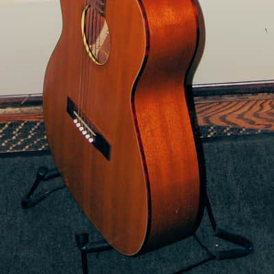 Harmony H162 W/ Original Chipboard Case (1971?) image 8