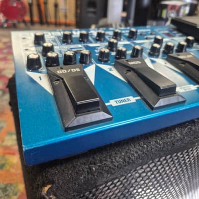 Boss ME-50 2003 - 2008 - Blue image 3