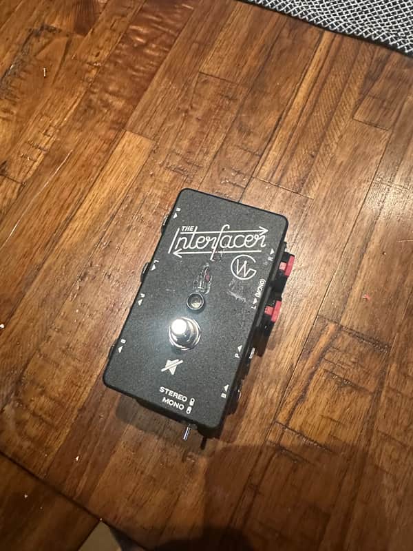 Goodwood Audio The Interfacer with Mono/Stereo Switch 2010s - Black/White image 1