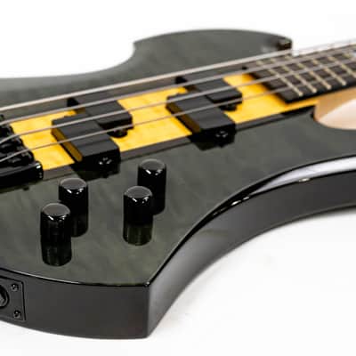 BC Rich Heritage Classic Mockingbird Bass with Gigbag - Quilted Black / Natural image 12