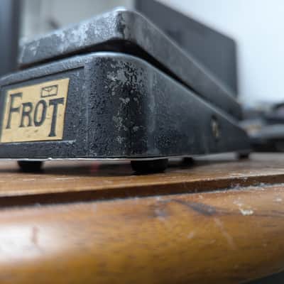Thomas Organ Cry Baby Model 95-910511 1977 - TDK inductor image 1