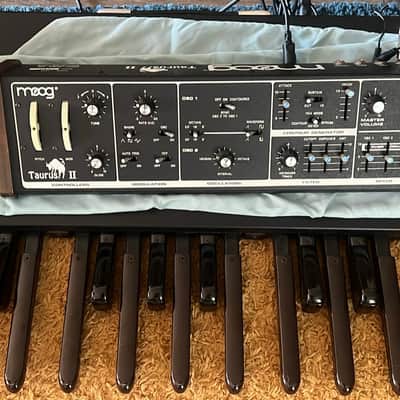 Moog Taurus II 1981 - 1983 - Black