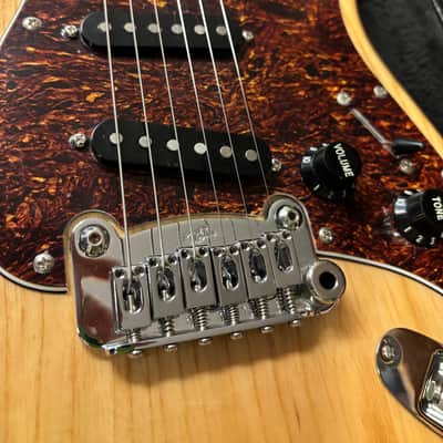 G&L Tribute Series Legacy with Ash Body Maple Fretboard 2020 Natural image 11