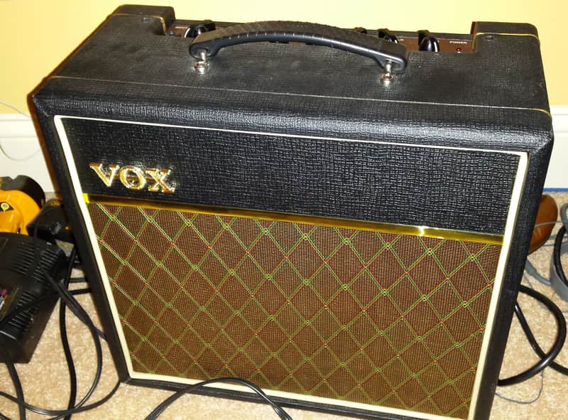 Vox Pathfinder 15R  discontinued image 1