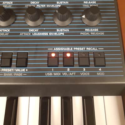 Behringer UB-Xa 16-Voice 61-Key Synthesizer 2023 - Present - Blue with Wood Sides image 3