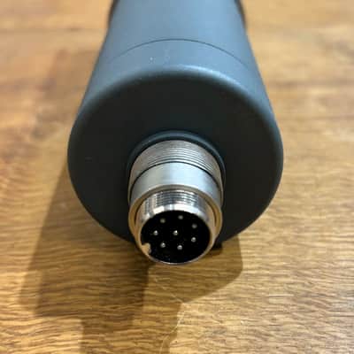 sE Electronics Z5600A Valve Condenser Mic Outfit image 6