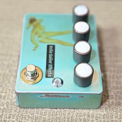 Hello Sailor Effects Pin Up Delay - Mermaid green nitrocellulose lacquer image 7