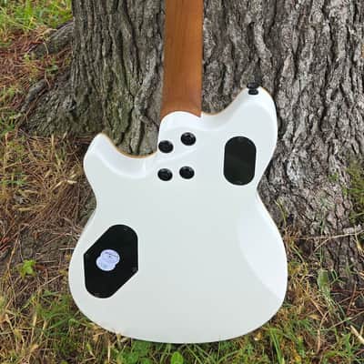 Squier Paranormal Super-Sonic 2020 - Graphite Metallic image 3