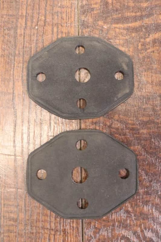 Unbranded Spur Bracket Gaskets 2pk #6 image 1