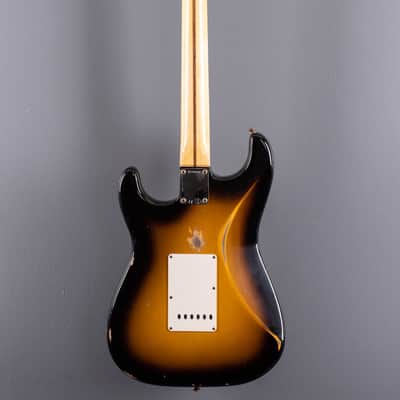 Fender Custom Shop 1957 Relic Stratocaster - Two Tone Sunburst image 4