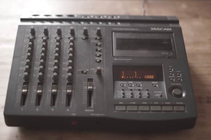 Tascam 424 MK II Portastudio | Reverb Canada