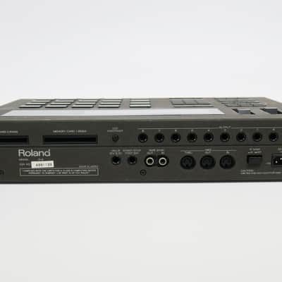 Roland R-8 Red Display MOD image 4
