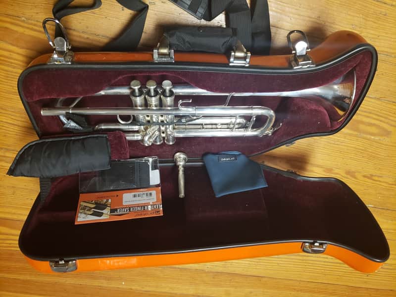 Yamaha Xeno 8335GS Silver Trumpet W/ Gold Brass Bell--Serviced, Nice! image 1