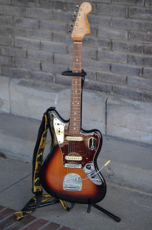 Fender Vintera '60s Jaguar with Pau Ferro Fretboard 2019 - 2023 - 3-Color Sunburst Johnny Marr setup shoe gaze dream pop