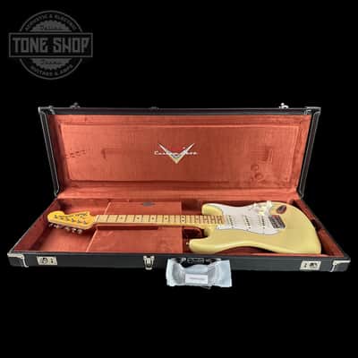 Fender Custom Shop 1968 Stratocaster DLX Closet Classic Maple Neck Aged Vintage White w/case CZ578539 image 13