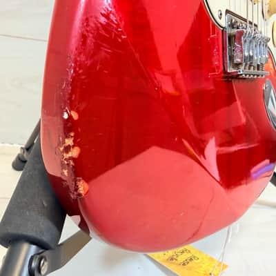 Crestwood Strat-Style Electric Guitar – Red Finish image 2