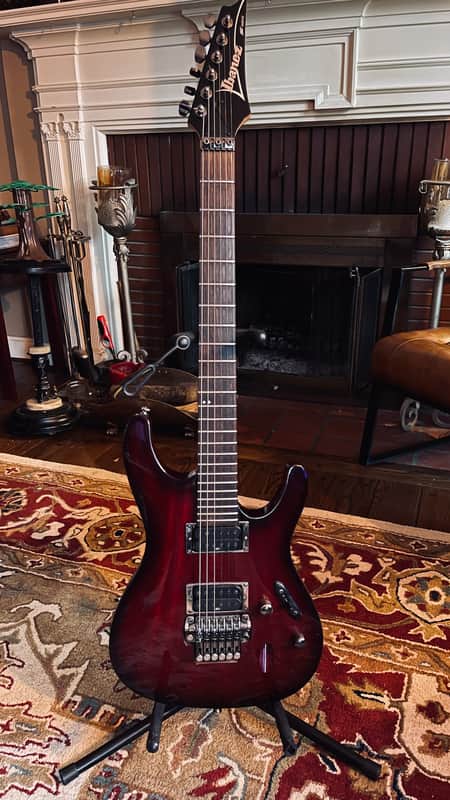 Ibanez S420-BBS Standard 2010 - 2013 - Blackberry Sunburst image 1