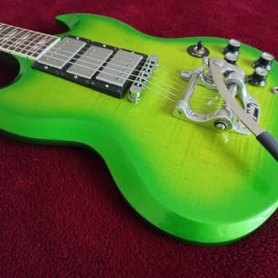 Gibson SG Deluxe 2013 - Lime Burst image 4