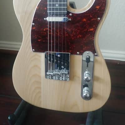 Indio Retro DLX Plus Solid Ash Electric Guitar with Gig Bag (Tele Style) image 2