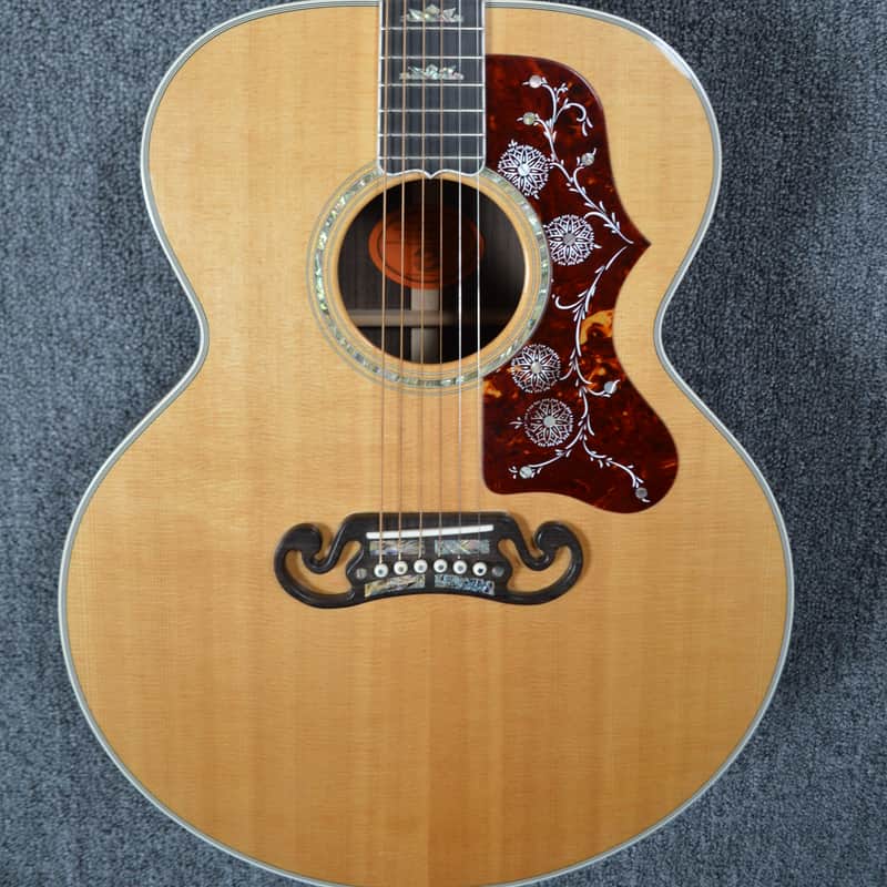 Gibson SJ-300 - Custom Shop - 1 of 40 With COA 2006 Antique Natural image 1