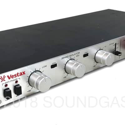 Vestax DCR-1500 - 3-band isolator & sweep filter | Reverb