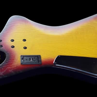 Sandberg 48 2023 - 3 Tone Sunburst image 6