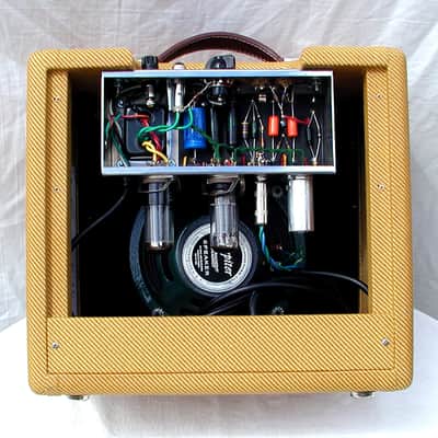 Victoria 518 Tube Amplifier (Near Mint) image 4