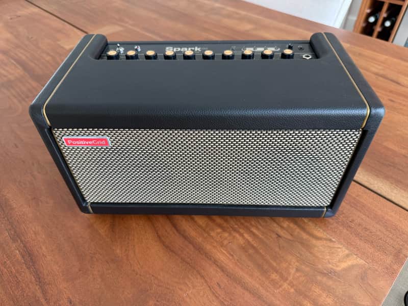 Positive Grid Spark 40 40-Watt 2x4" Modeling Guitar Combo 2020 - Present - Black image 1