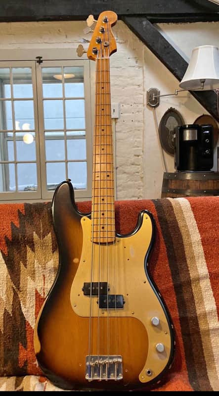 Fender Road warn precision bass - Sunburst