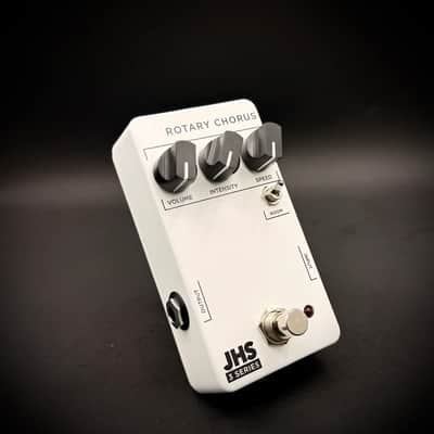 JHS STD 3 Series Rotary Chorus image 1