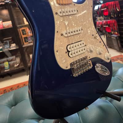 Fender Standard HSS Stratocaster 2008 image 3