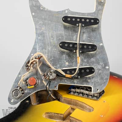 1967 Fender Stratocaster Sunburst Tortoise Shell Pickguard image 17