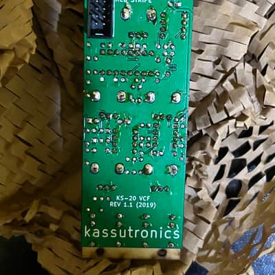 Kassutronics Is-20 - Wooden image 2