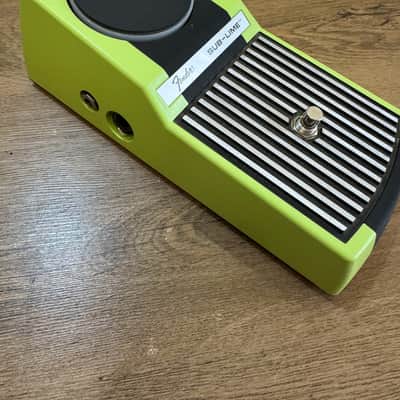 Fender Sub-Lime Guitar and Bass Fuzz 2000s Saturated Textured Overdrive boutique pedal Distortion Effect DOOM SLUDGE PUNK STONER SHOEGAZE image 2