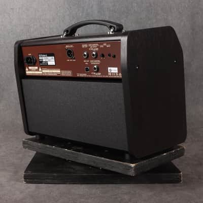 Boss Acoustic Singer Live LT Combo Amp - 2nd Hand image 6