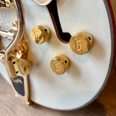 Gretsch Chris Rocha Signature Electromatic Broadkaster Jr. Center-Block Vintage White image 8