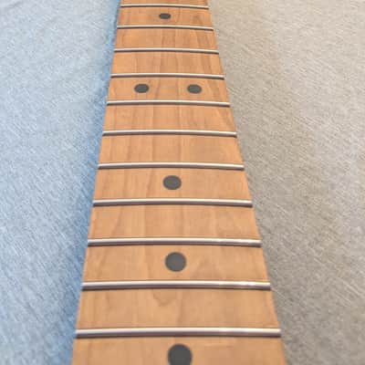 Warmoth Roasted Maple Stratocaster Neck, Clapton Profile, SS Frets image 3