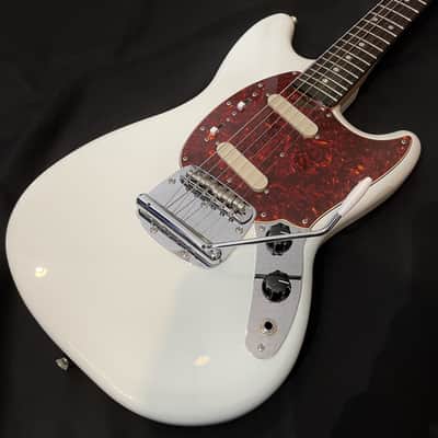 Fender Made in Japan Traditional 60s Mustang image 1