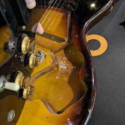 Gibson Melody Maker D 1961 - Sunburst image 11
