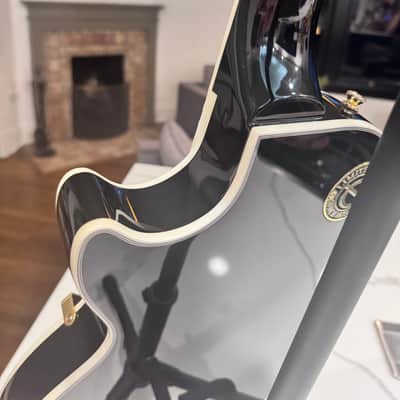 Epiphone Les Paul Custom w/ hard shell case - Ebony image 13