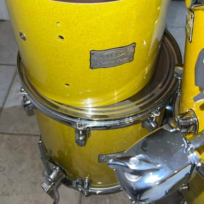 Mapex Saturn III Laser Canary Drums image 10