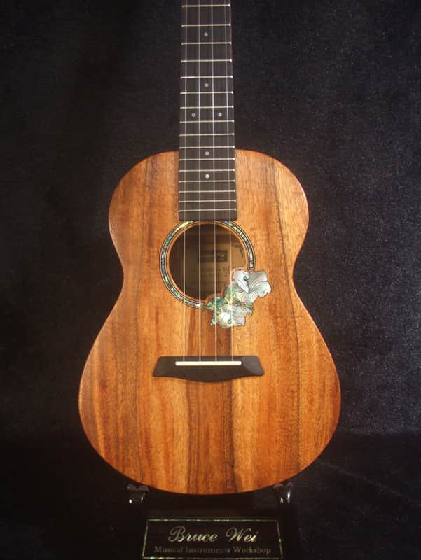 Handcrafted Concert Ukulele, Solid Curly Hawaiian Koa, Hibiscus Mop & Abalone Inlay, Soft-bag, Bruce Wei UG15-2928 image 1