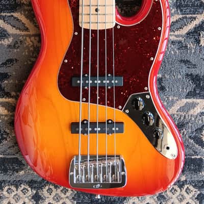 G&L JB 5 2017 - Cherry Burst image 3