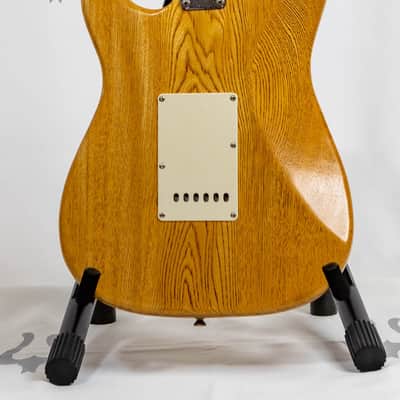 Yamaki Performer Series YST-500N (M) - Natural Matte Finish - Stratocater image 6