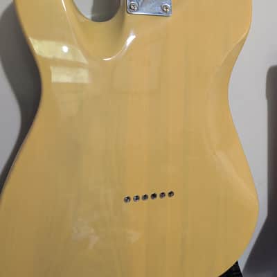 Firefly FFTL 2025 - Butterscotch image 6