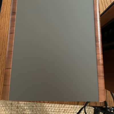 Edifier R1280D Active Bookshelf Speakers with Bluetooth 2020 - Present - Brown image 5