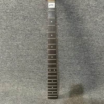 Giannini 4 String Bass Maple Neck, 20 Frets Fingerboard image 5