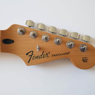 Immagine Fender Stratocaster Standard neck (2010) - 5