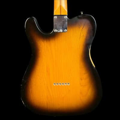 Fender Classic Series '50s Esquire in road worn 2-Tone Sunburst image 2