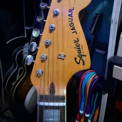 Squier Classic Vibe '70s Jaguar 2018 - Present 3-Tone Sunburst image 2